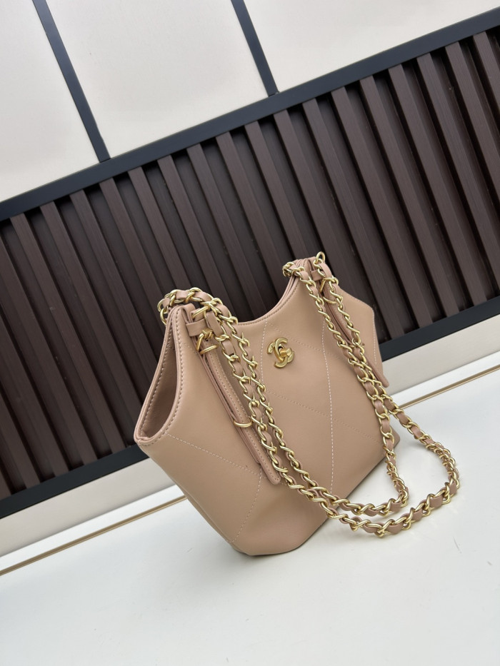 Leather bag ,5A ,size 30x20x6cm,  B98-188