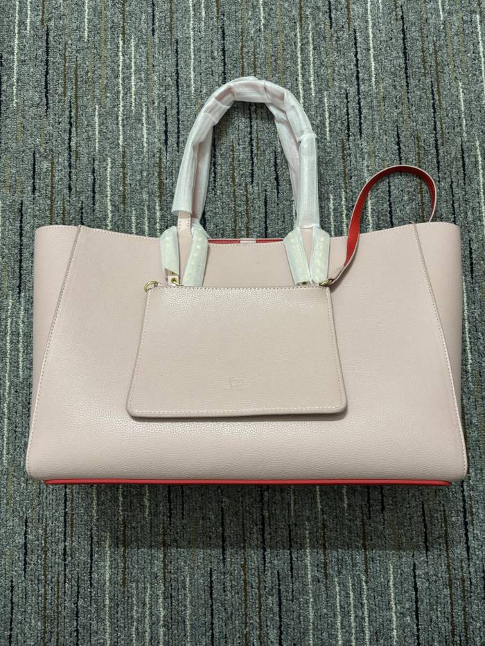 Leather bag ,5A ,size 39x16x29cm,no box,  B130-89-100