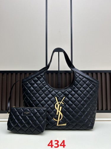 Leather bag ,5A ,size 52x14x53cm,no box,  B110-434