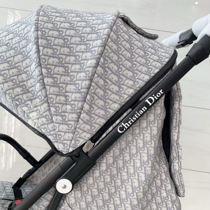 Baby stroller Foldable car for newborns Children go out in strollers，HSE200-6
