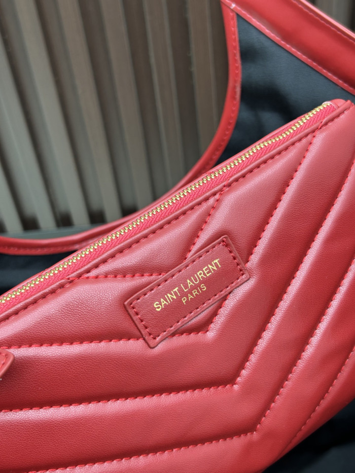 Leather bag ,5A ,size 52x14x53cm,no box,  B110-436