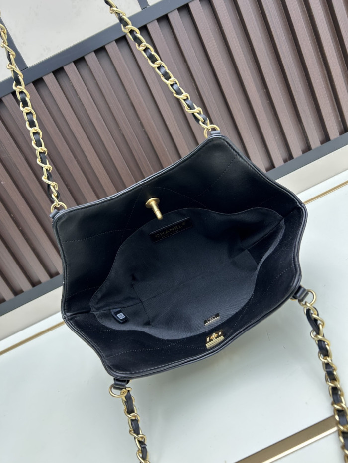 Leather bag ,5A ,size 30x20x6cm,  B98-187