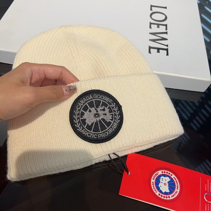 Fashion hat for women men ,no box. HX25-836-840