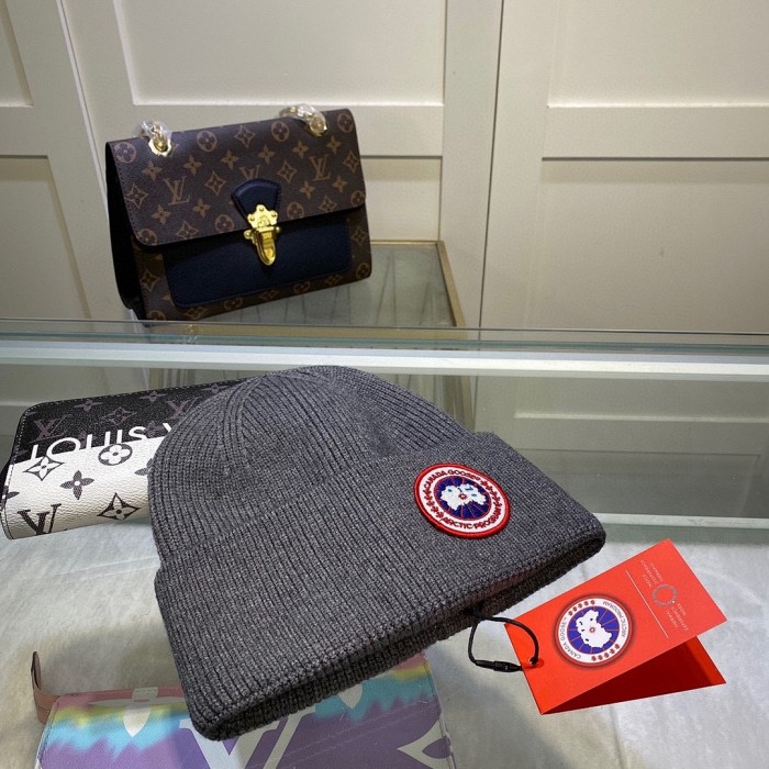 Fashion hat for women men ,no box. HX25-800-804