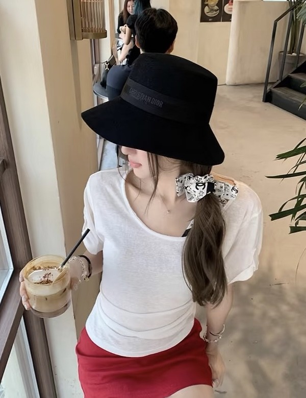 Fashion hat for women ,no box. HX25-708