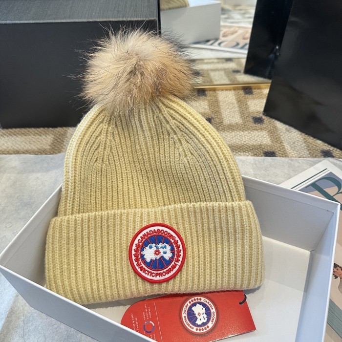 Fashion hat for women men ,no box. HX25-742-745