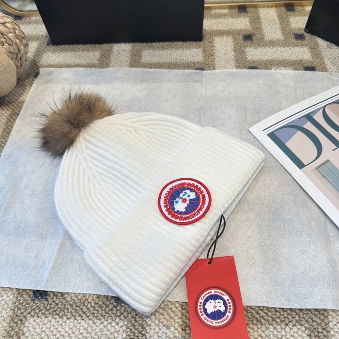 Fashion hat for women men ,no box. HX25-742-745