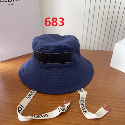 Fashion hat for women  ,no box. HX25-683-686