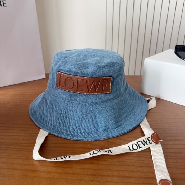 Fashion hat for women  ,no box. HX25-683-686
