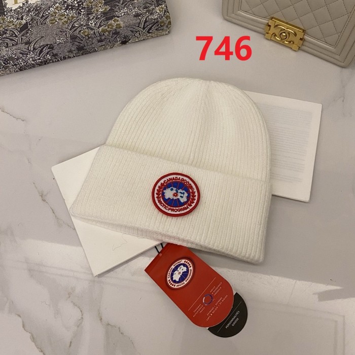 Fashion hat for women men ,no box. HX25-746-757