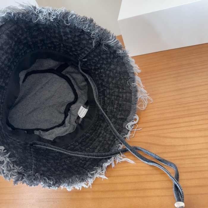 Fashion hat for women  ,no box. HX25-687-689