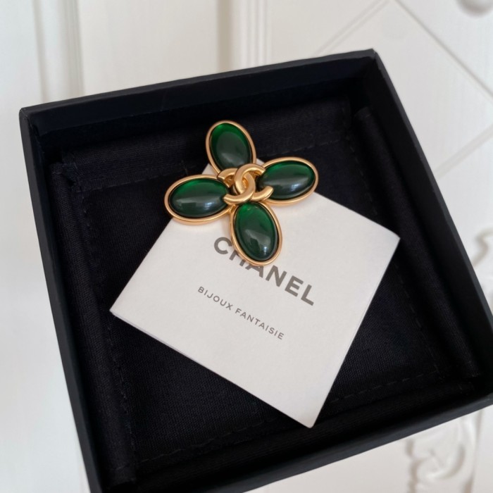 Brooch jewelry ,with box,  J25-257