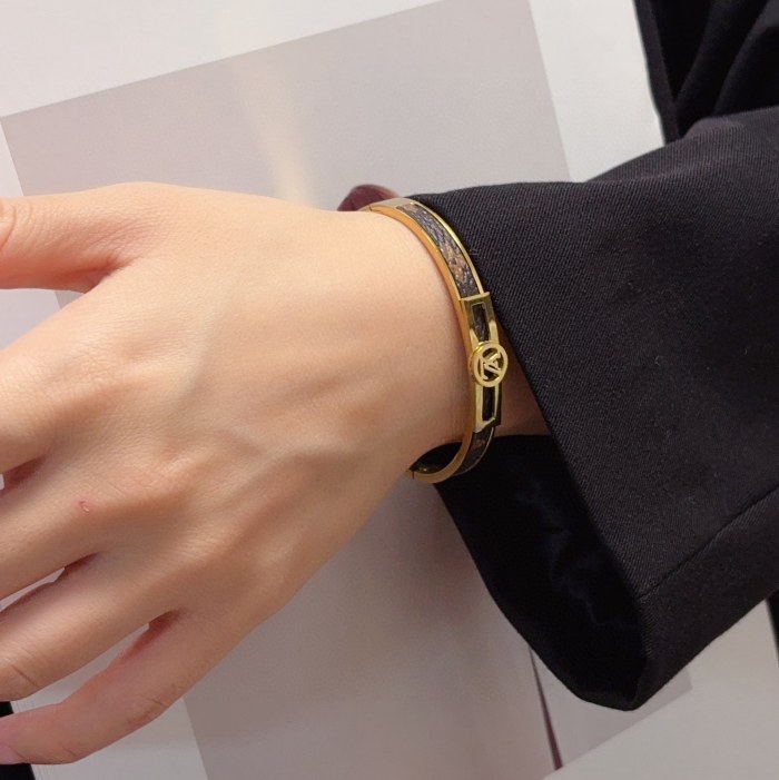 Bracelets jewelry ,with box,  J25-255