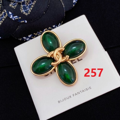Brooch jewelry ,with box,  J25-257