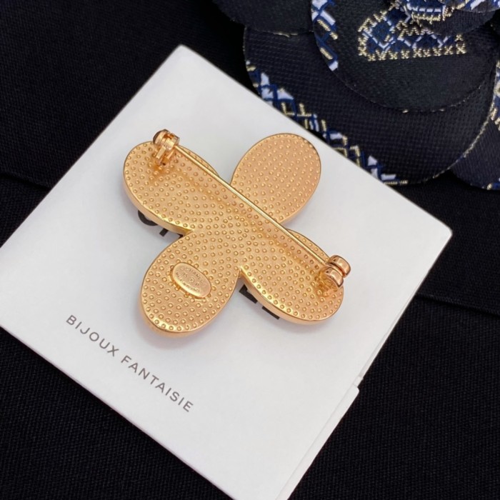 Brooch jewelry ,with box,  J25-257