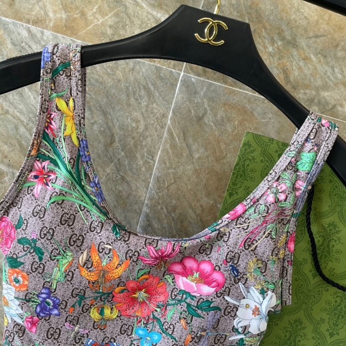 Ladies' sexy high-end swimsuit SW25-275