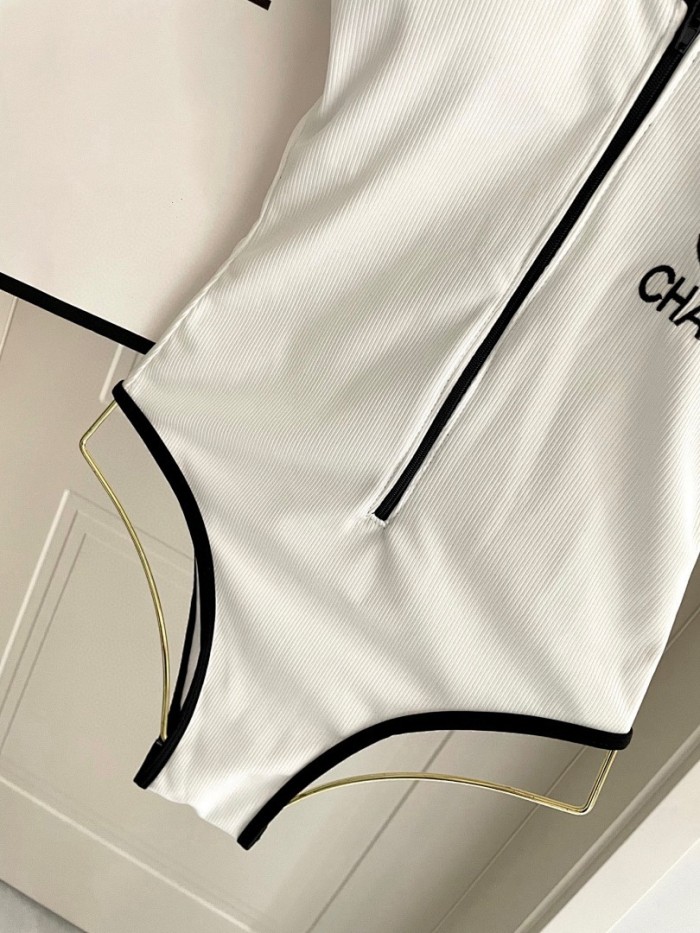 SW25-301,  Ladies' sexy high-end swimsuit