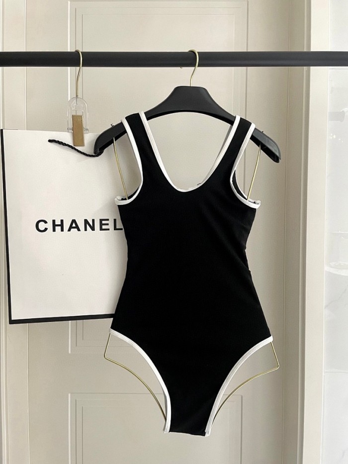 SW25-302,  Ladies' sexy high-end swimsuit