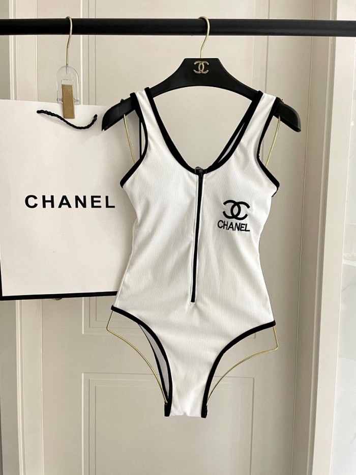 SW25-301,  Ladies' sexy high-end swimsuit