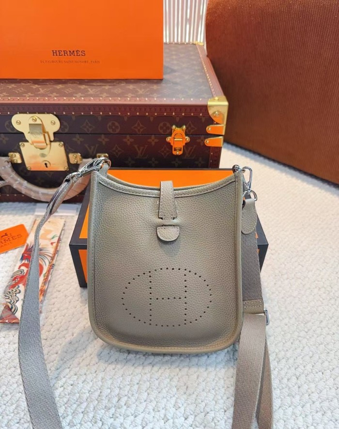 Split leather bag ,4A ,size 18*6*19cm,no box,  B75-475-482