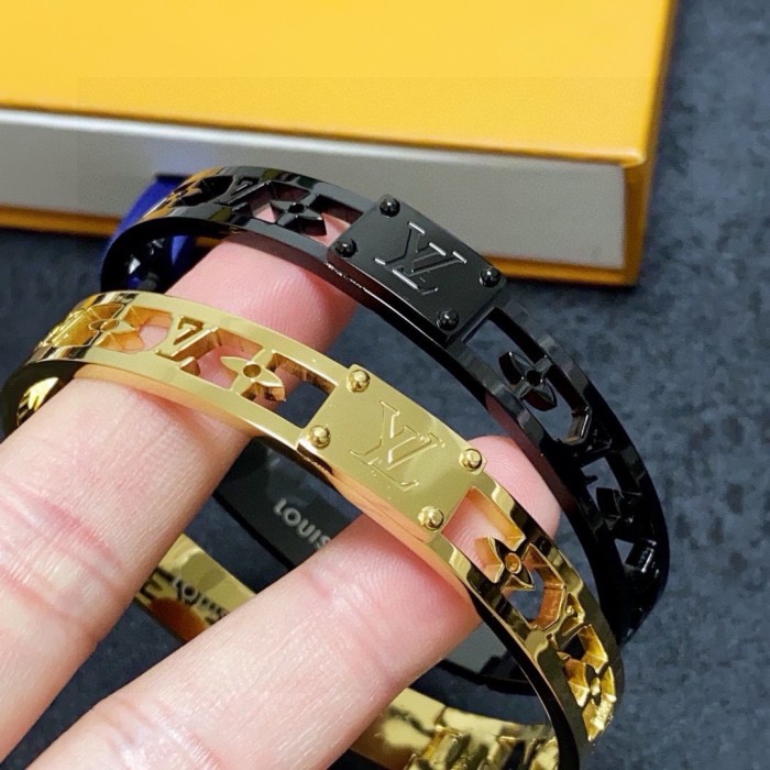 Bracelets jewelry ,with box,  J25-301-302