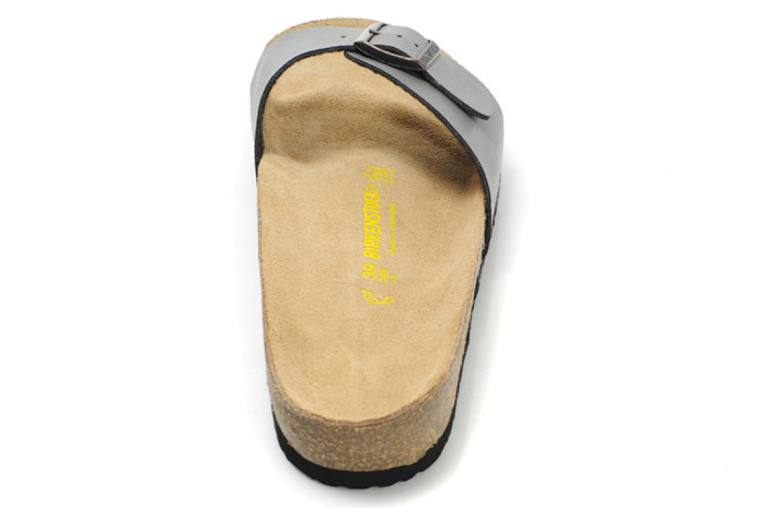 Men women cork vintage beach slippers casual slippers outside,with box,size 35-46, SS50-1986