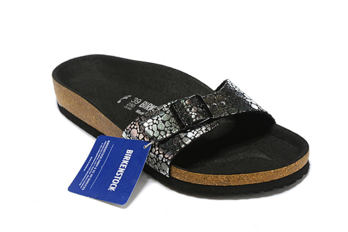 Men women cork vintage beach slippers casual slippers outside,with box,size 35-46, SS50-1997-2000