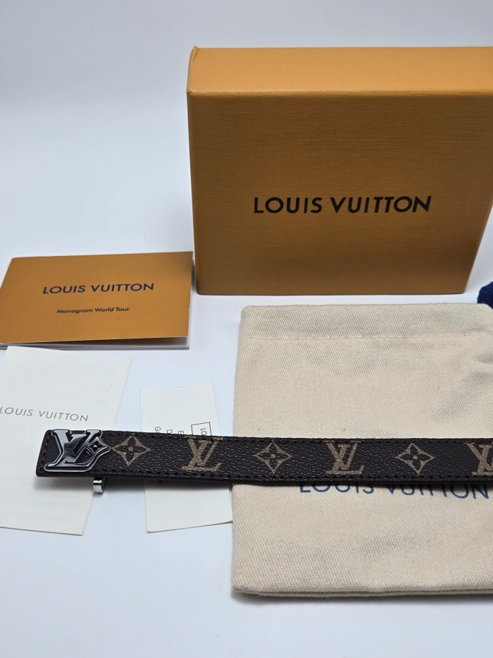 Bracelets jewelry ,with box,  J25-375