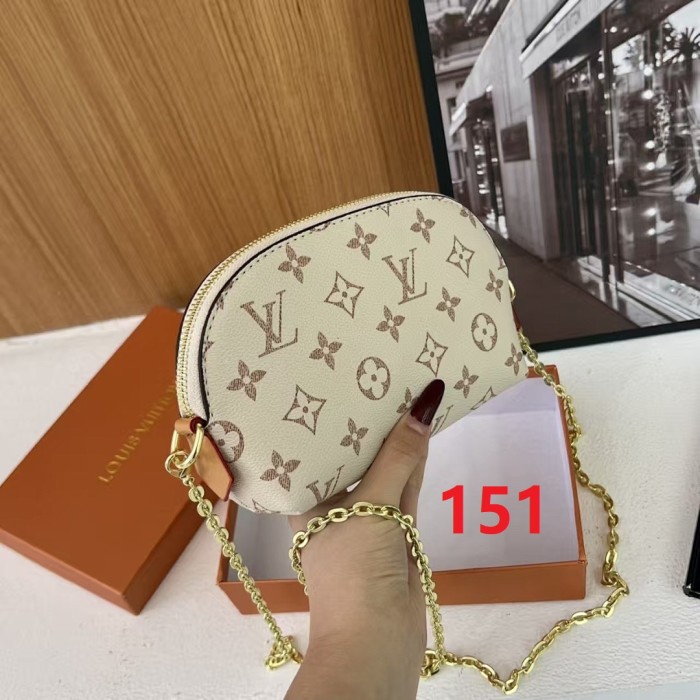 PU leather bag ,AA quality, size 20x12x5cm,no box,  B25-146-151