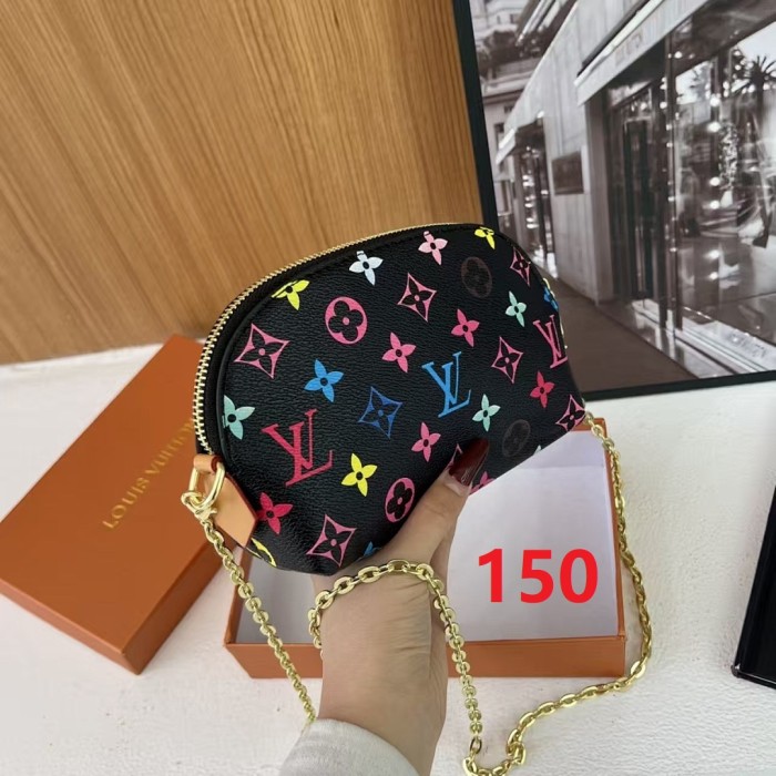PU leather bag ,AA quality, size 20x12x5cm,no box,  B25-146-151