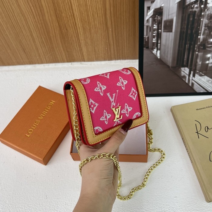 PU leather bag ,AA quality, size 12x9x3cm,no box,  B20-52-57