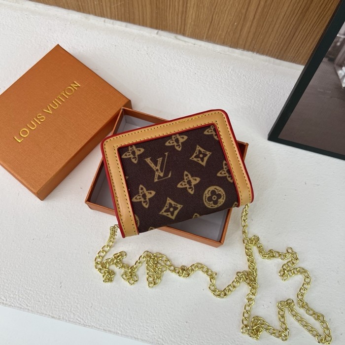 PU leather bag ,AA quality, size 12x9x3cm,no box,  B20-52-57