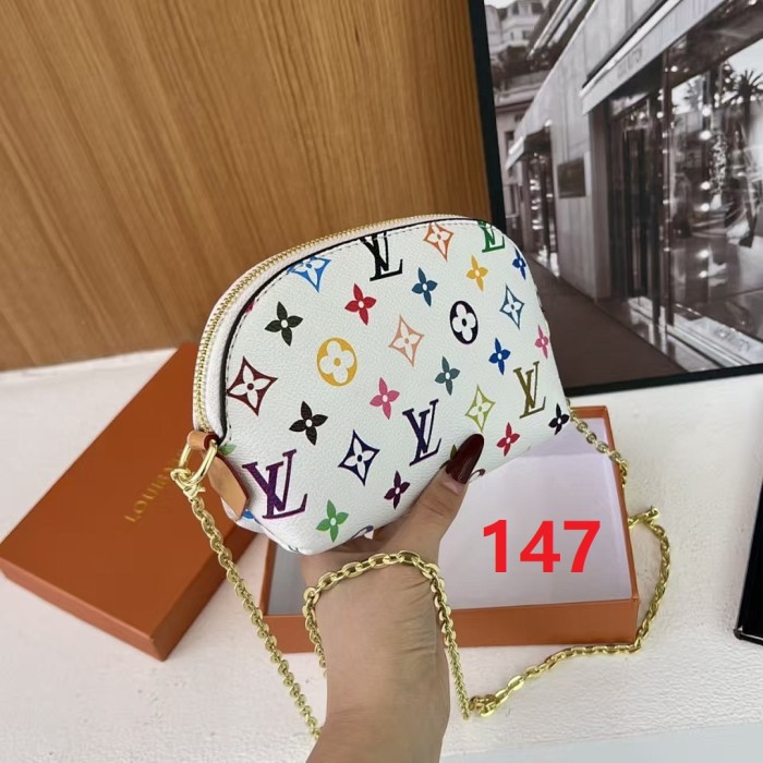 PU leather bag ,AA quality, size 20x12x5cm,no box,  B25-146-151