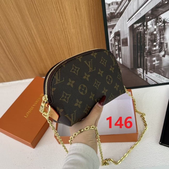 PU leather bag ,AA quality, size 20x12x5cm,no box,  B25-146-151