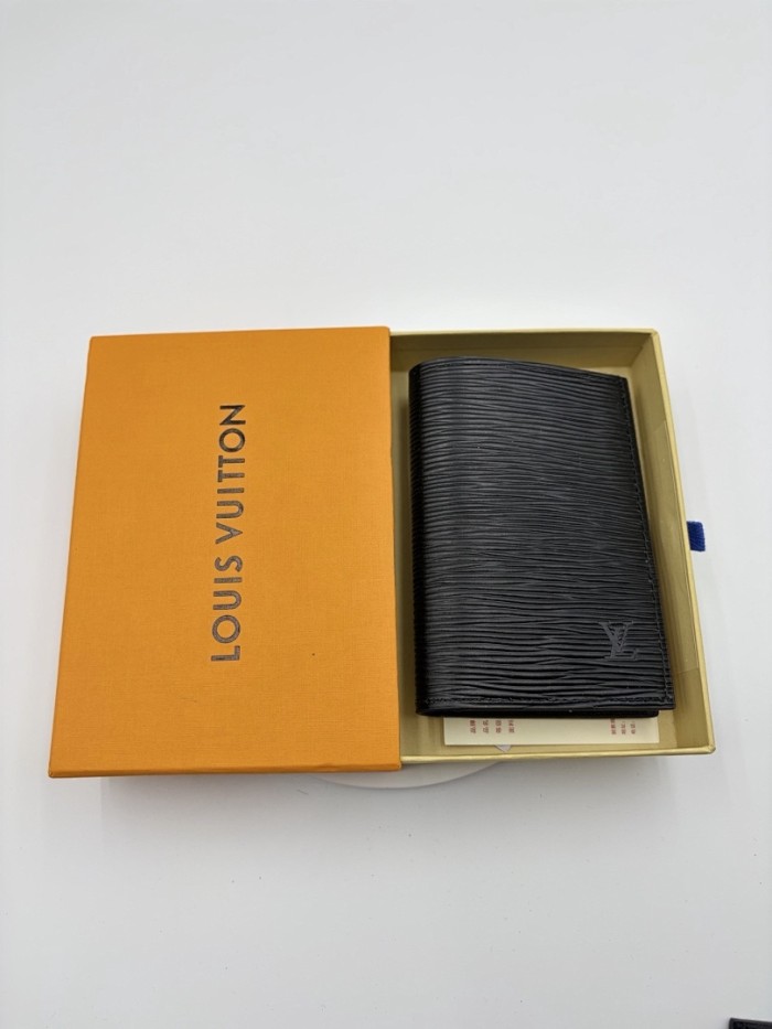 Split leather passport covers,AAAA,with box,size:10*14*2.5cm,B35-321-339