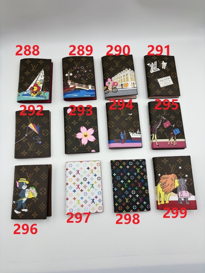 Split leather passport covers,AAAA,with box,size:10*14*2.5cm,B35-268-320