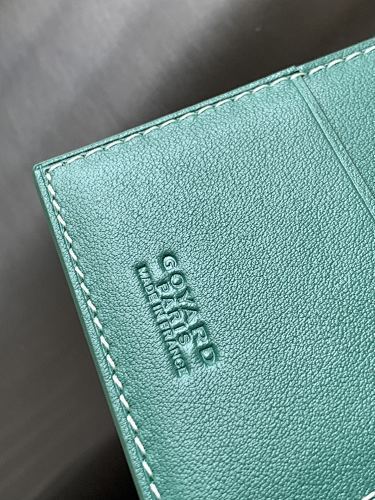 Split leather passport covers,AAAA,with box,size:10*14*2.5cm,B35-343-353