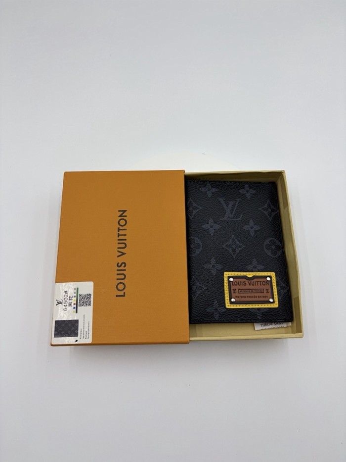 Split leather passport covers,AAAA,with box,size:10*14*2.5cm,B35-321-339