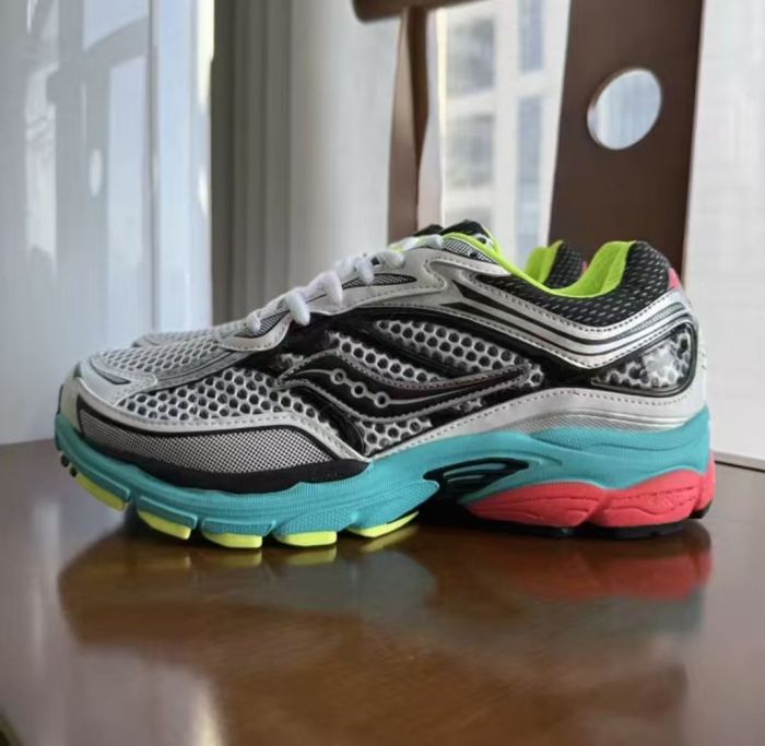 SS70-264-276,   Men  and Women's  sneaker shoes, with box ,size 36-45