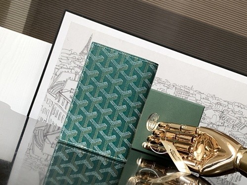 Split leather passport covers,AAAA,with box,size:10*14*2.5cm,B35-343-353