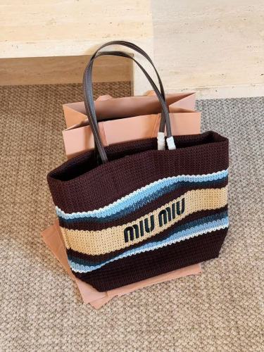 Woven bag ,5A ,size 45x35cm,without box,  B80-229