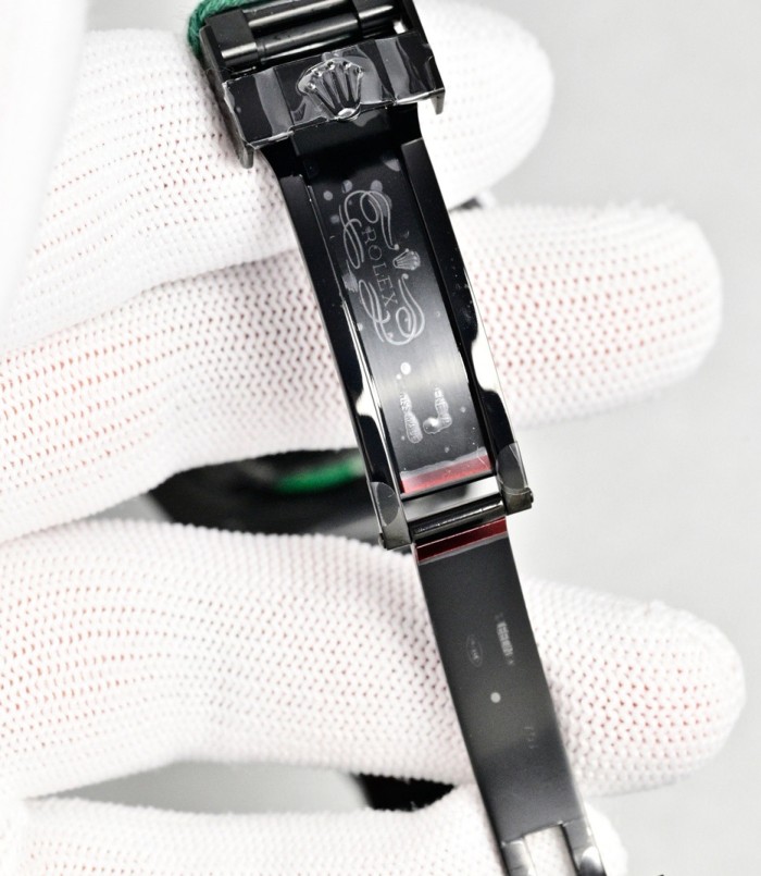 Fully automatic imported mechanical movement watch,904L stainless steel，Mineral scratch-resistant mirror glass，with box, size 40mm，WT360-1-2