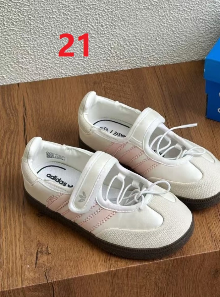 SS35-10-22,  Kid's Retro  sneakers runner shoes, size 22-37,with box