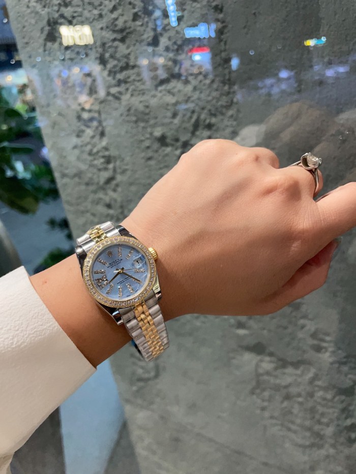 Women's watch, made of 316L stainless steel, with imported quartz movement watches,with box,WT150-22-26