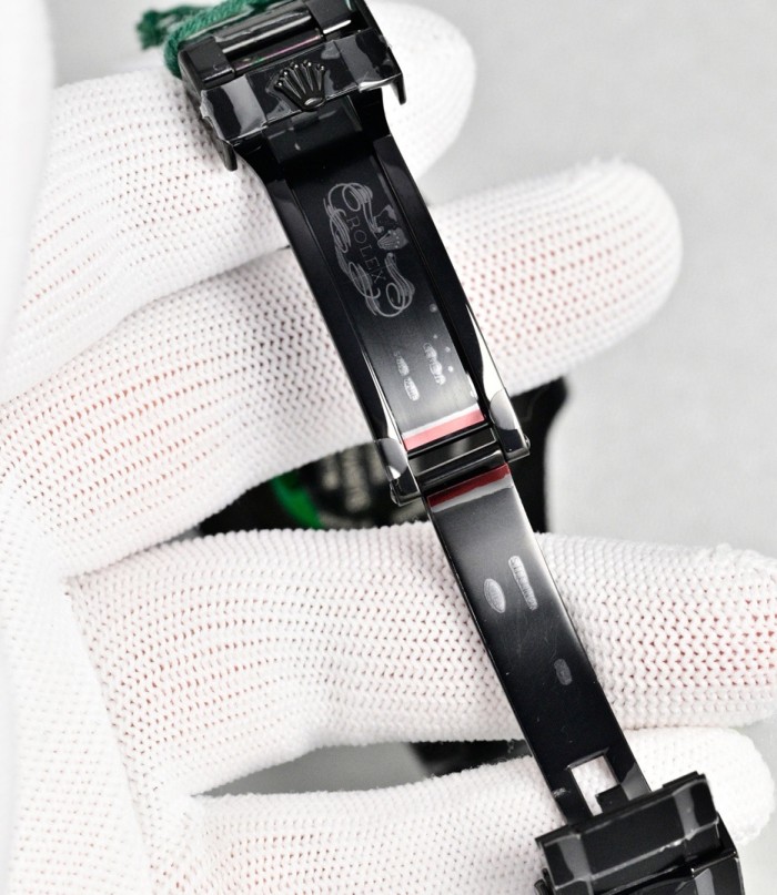 Fully automatic imported mechanical movement watch,904L stainless steel，Mineral scratch-resistant mirror glass，with box, size 40mm，WT360-1-2