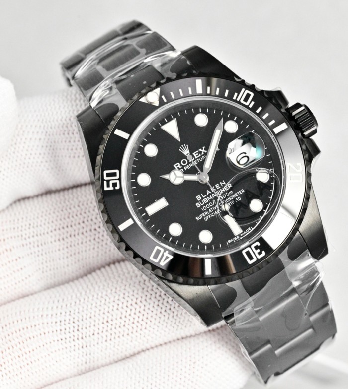 Fully automatic imported mechanical movement watch,904L stainless steel，Mineral scratch-resistant mirror glass，with box, size 40mm，WT360-1-2