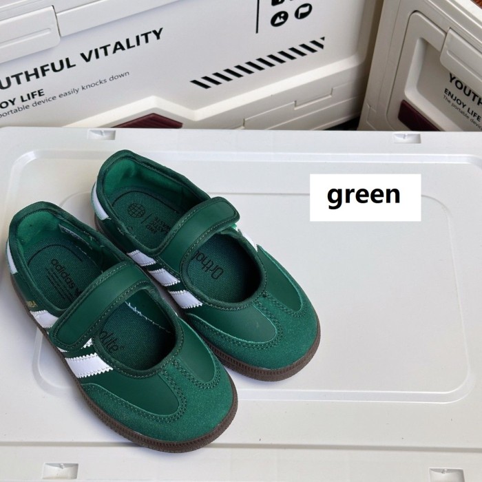 SS35-10-22,  Kid's Retro  sneakers runner shoes, size 22-37,with box
