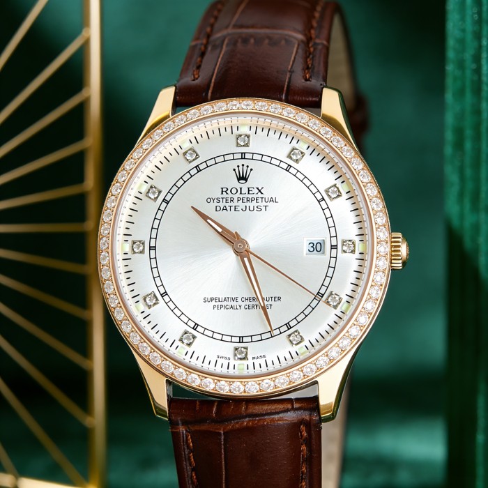 Top-grain cowhide watch strap,286S-13 Fully automatic imported mechanical movement watch,316L stainless steel，Mineral scratch-resistant mirror glass，with box, size 39*9.6mm，WT220-26-27