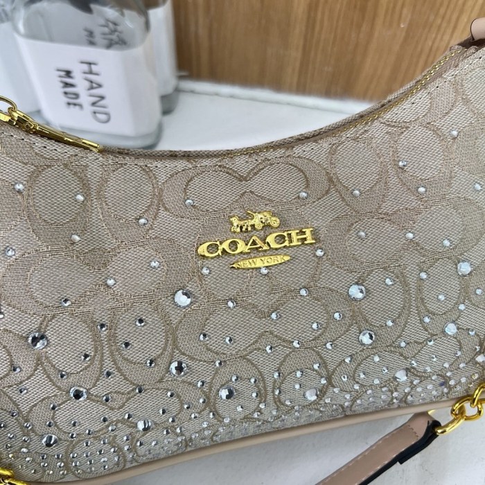PU leather bag ,AA quality, size 24x13x7cm,no box,  B28-322-328