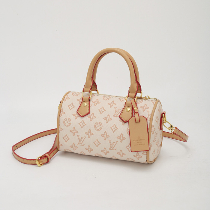 PU leather bag ,AA quality, size 22x14x11cm,no box,  B28-308-314